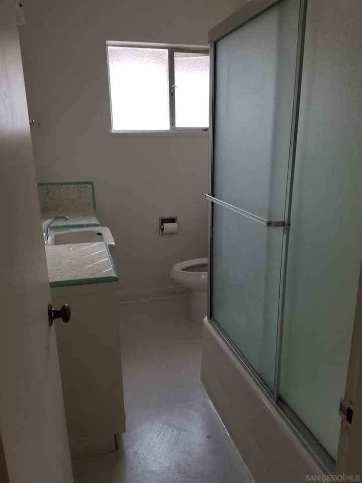 473 E Ave - Photo 5 of 8