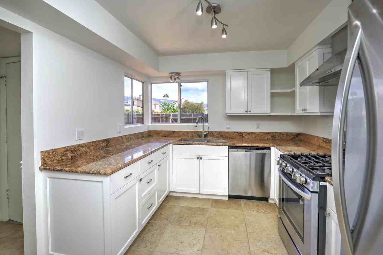 7395 Freeman Pl #B - Photo 5 of 16