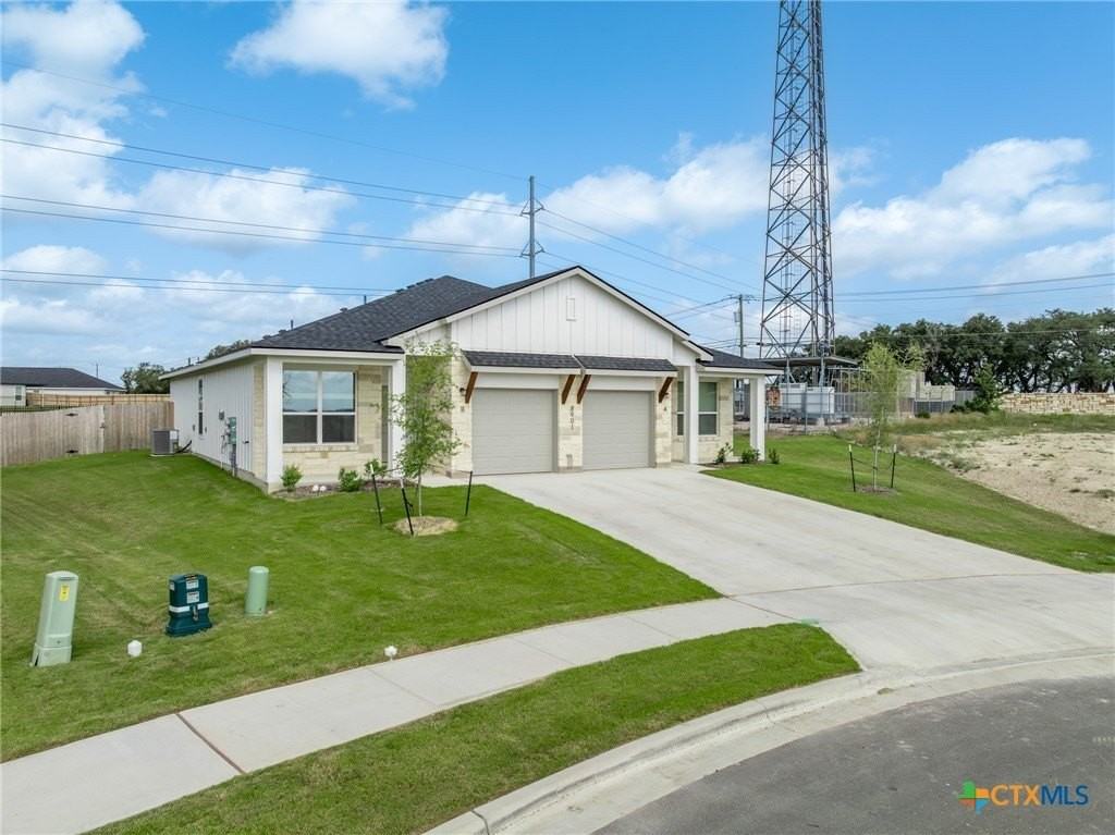 8901 Prickly Ash Dr - Photo 2 of 29