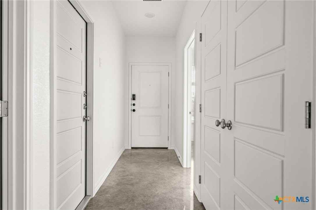 8901 Prickly Ash Dr - Photo 7 of 29