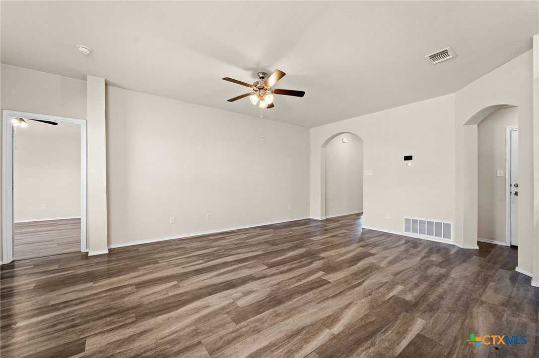 2503 Pintail Loop - Photo 3 of 14