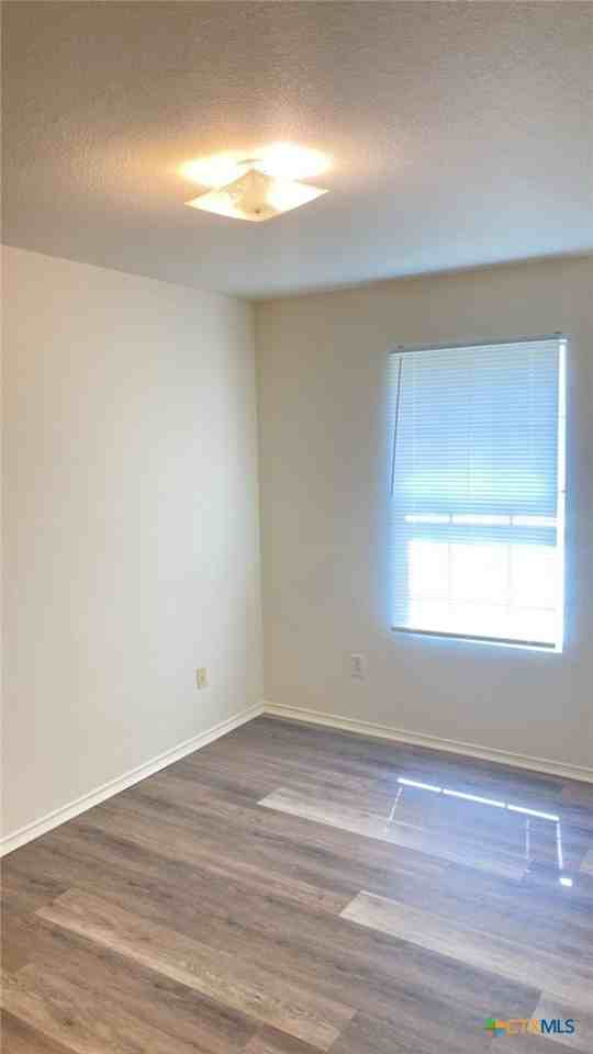 4400 Sylvia Dr #C - Photo 2 of 7