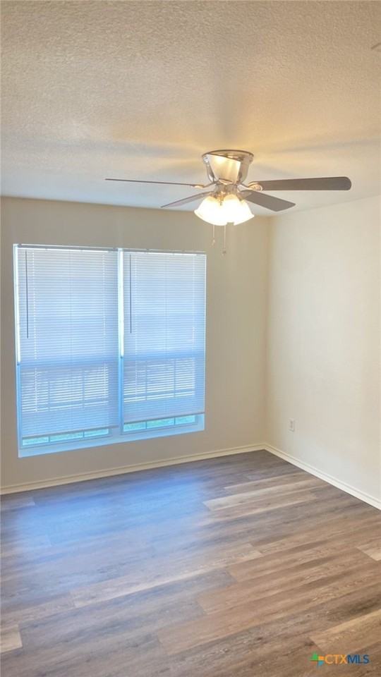 4400 Sylvia Dr #C - Photo 5 of 7