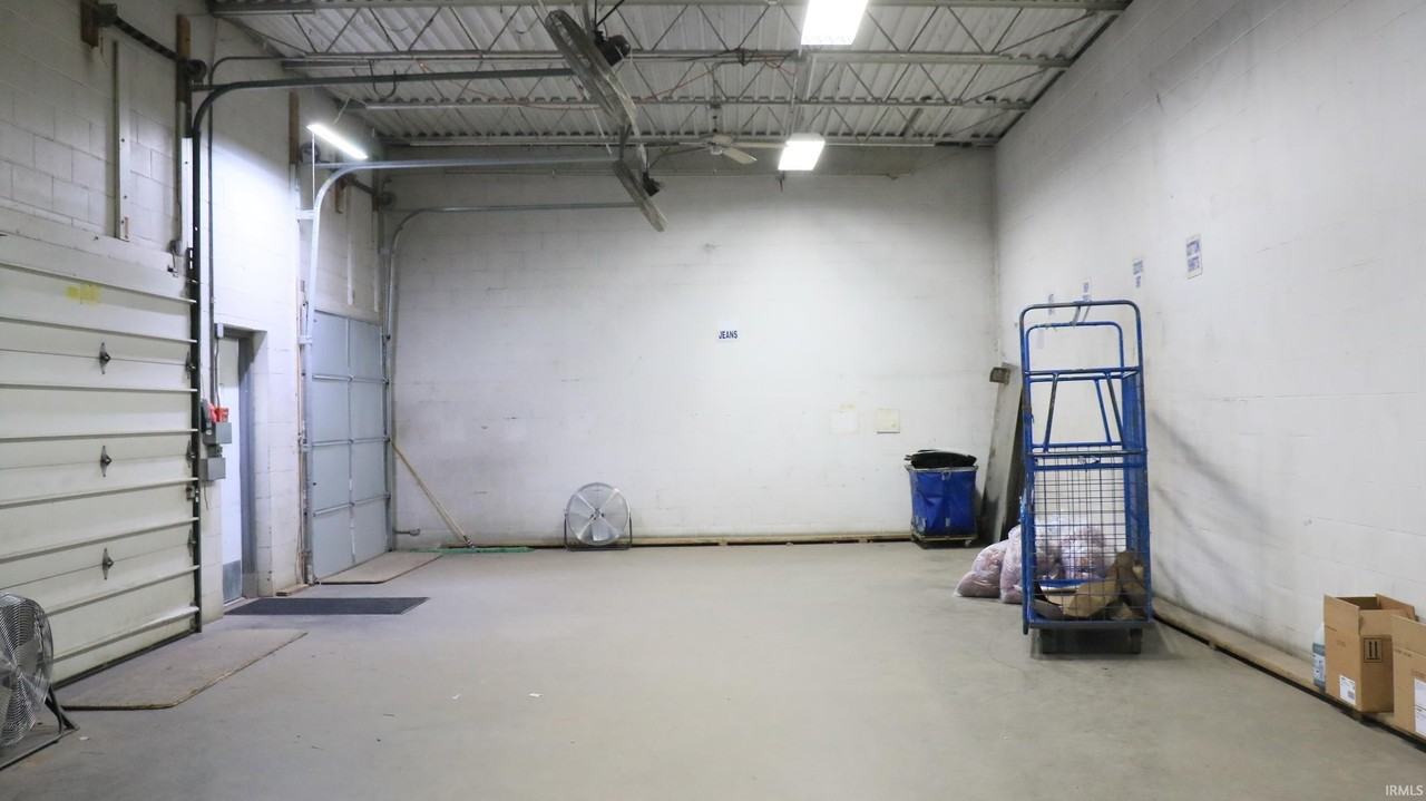 218 Clay St - Photo 6 of 16
