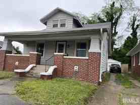 210 S Weinbach Ave - Photo 1 of 1