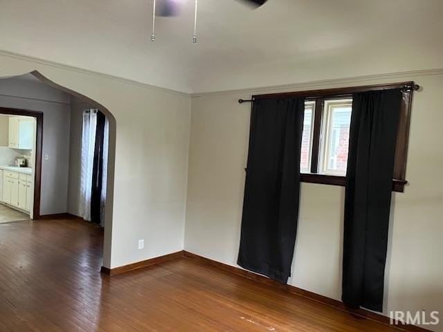 210 S Weinbach Ave - Photo 2 of 10