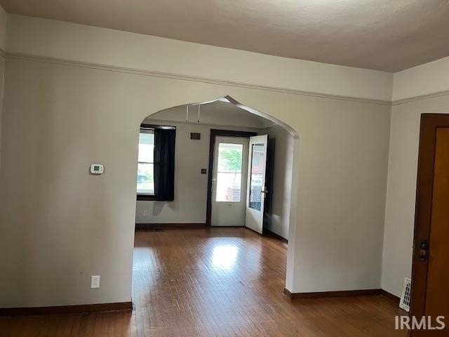 210 S Weinbach Ave - Photo 3 of 10