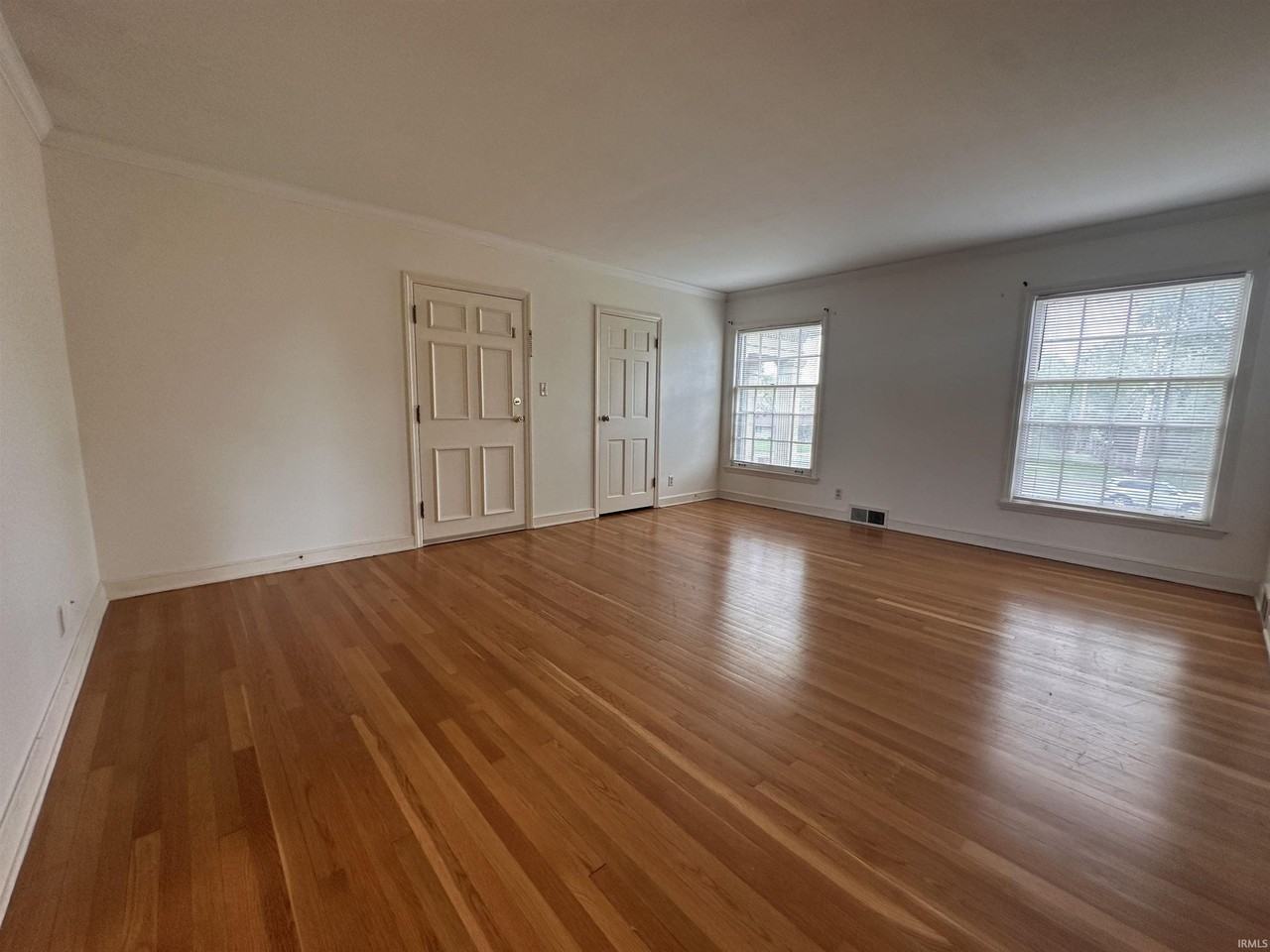 3951 Bellemeade Ave #D - Photo 4 of 15