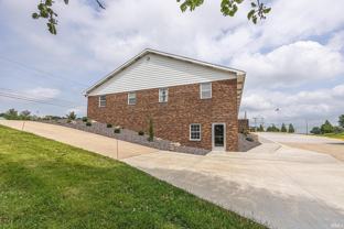 1482 Executive Blvd - Photo 1 of 1