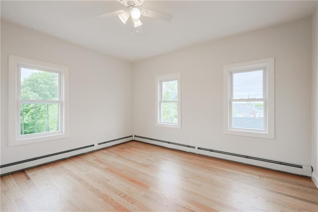 529 Wood St Apt 4th #4 - Photo 4 of 13