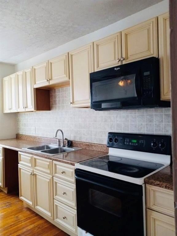 175 6th Ave #3 - Photo 2 of 8