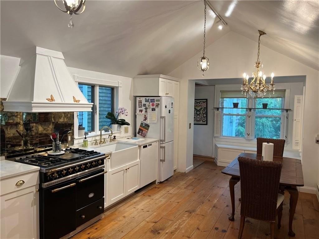 49 Sanford Ave - Photo 5 of 19