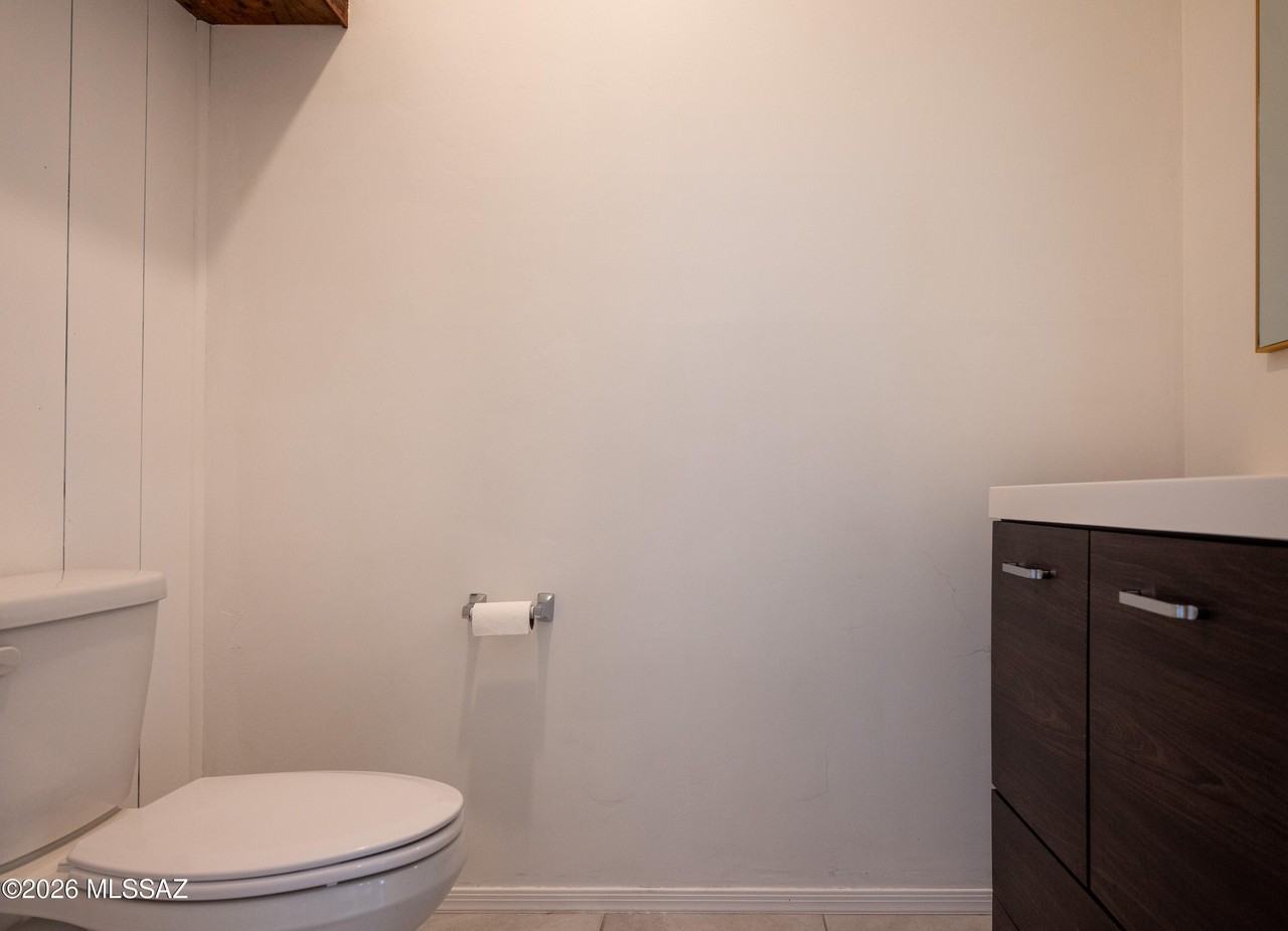 2580 E Calle Palta - Photo 6 of 30
