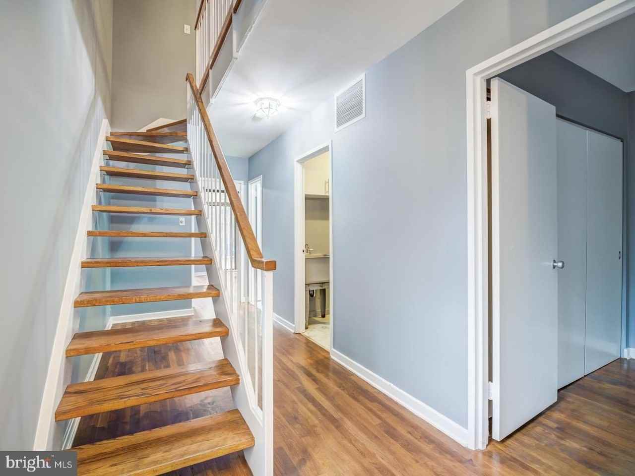 1265 Delaware Ave Sw #52 - Photo 4 of 50