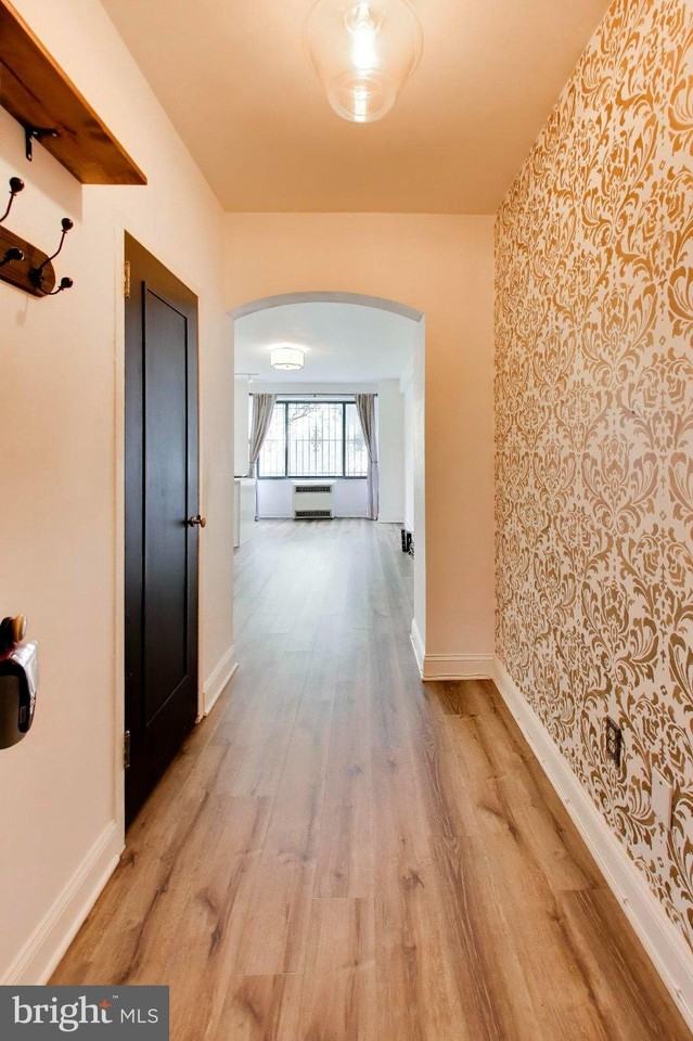 1 Scott Cir Nw #1 - Photo 3 of 23