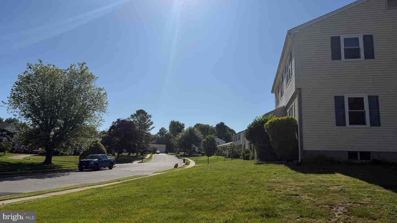 6409 Clifton Forge Cir - Photo 4 of 27