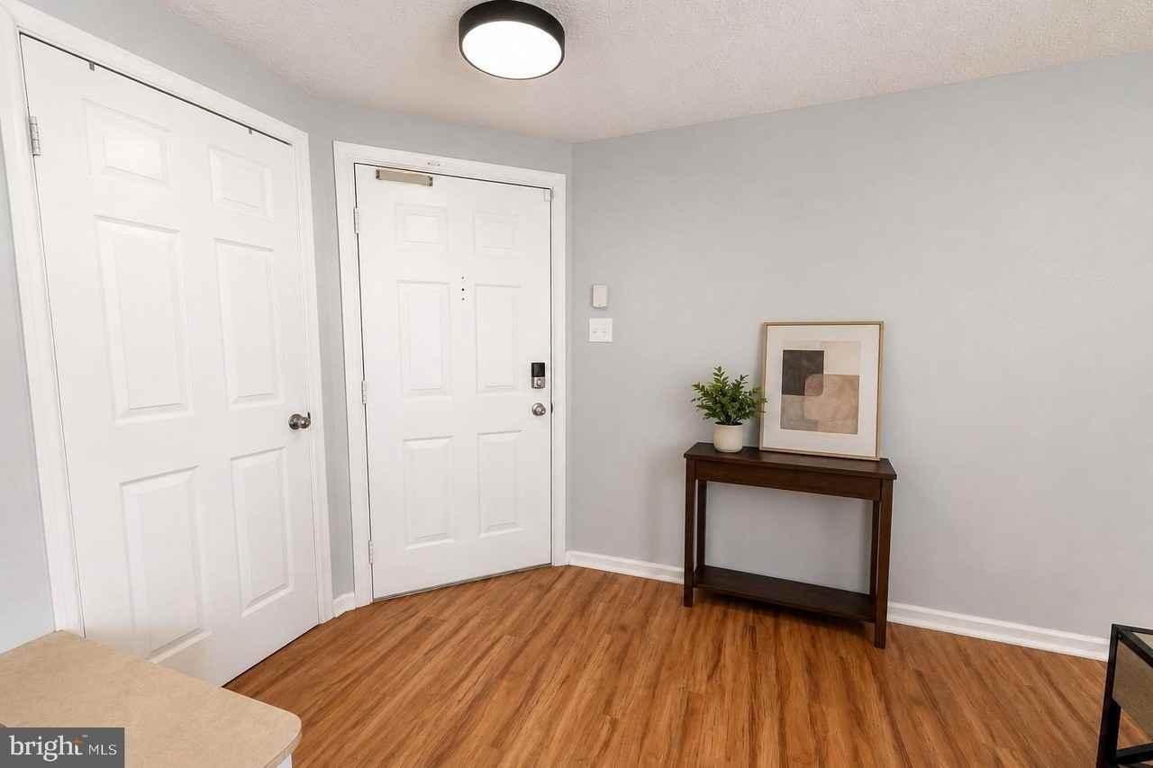 800 Stratford Way #E - Photo 4 of 21