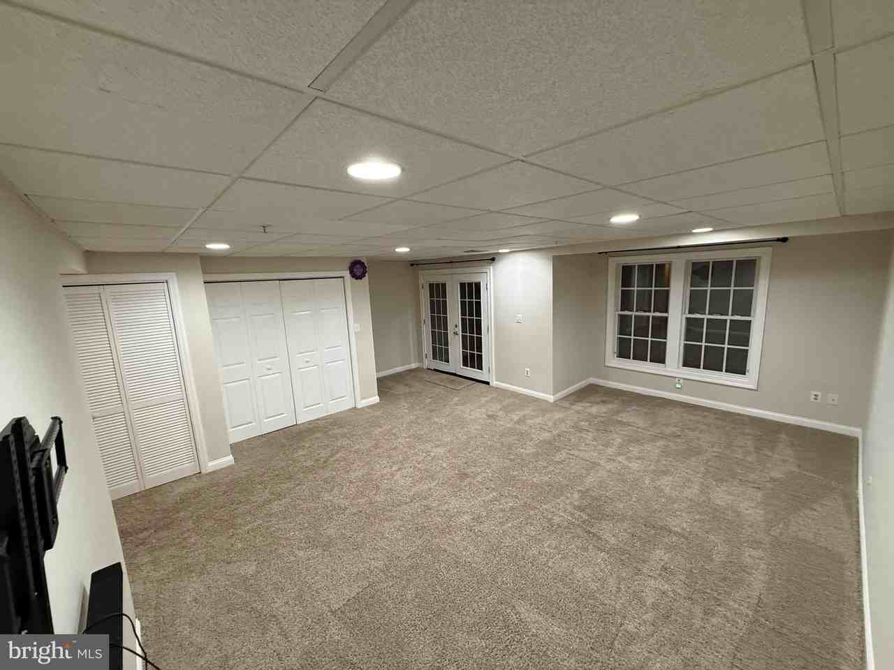 10526 Abingdon Way - Photo 7 of 40
