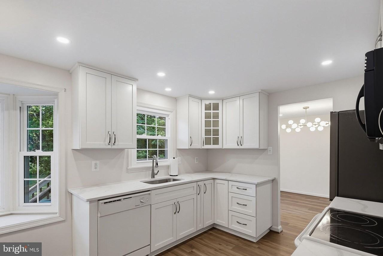 18904 Blue Heron Ln - Photo 7 of 50