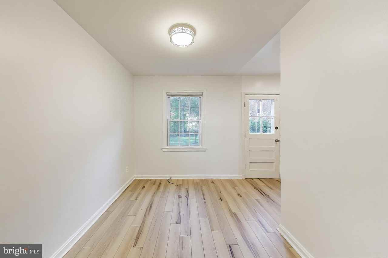 1716 E West Hwy #1716 - Photo 7 of 24