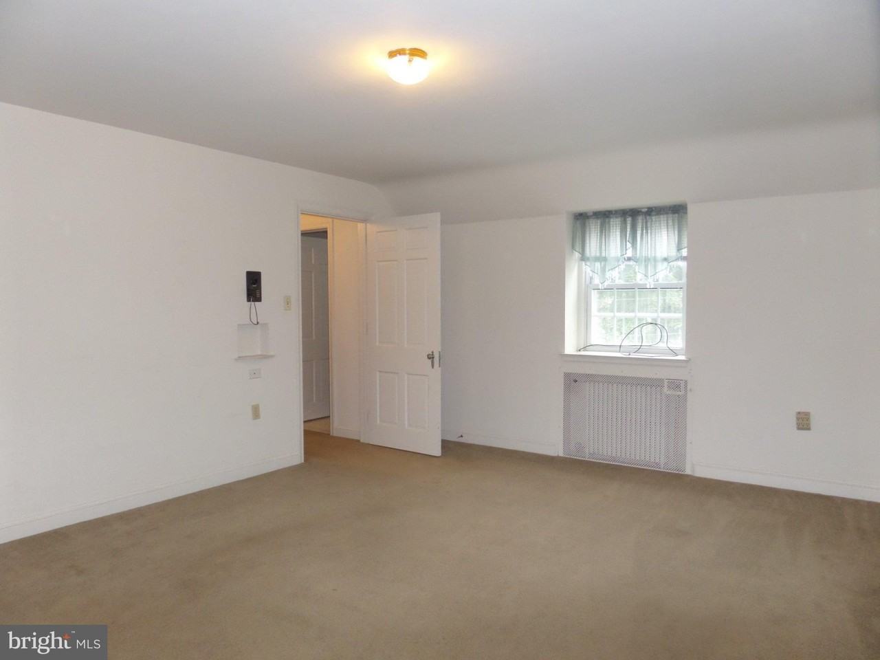 501 E Philadelphia Ave #2nd - Photo 7 of 21