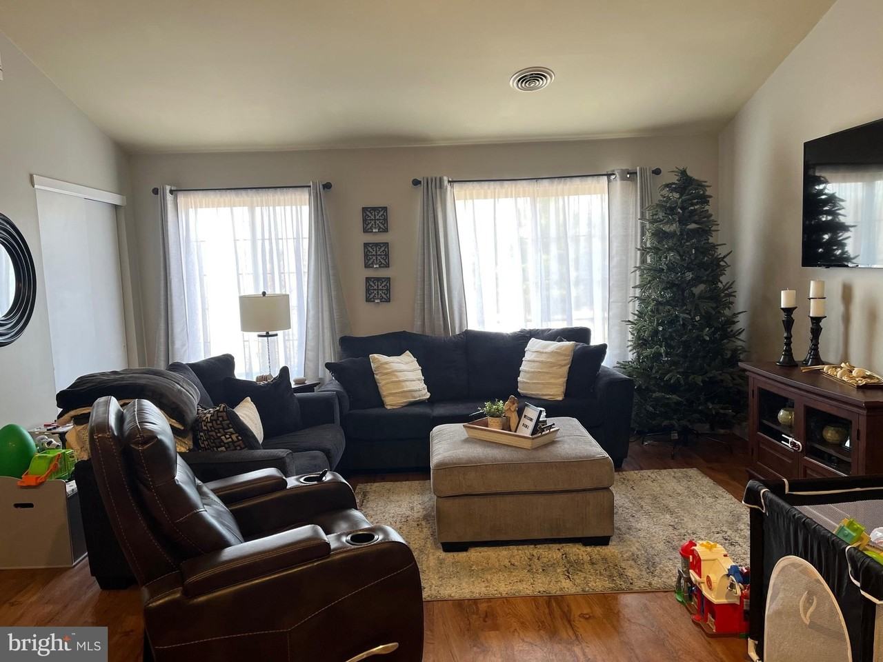 711 Wexford Way - Photo 5 of 25