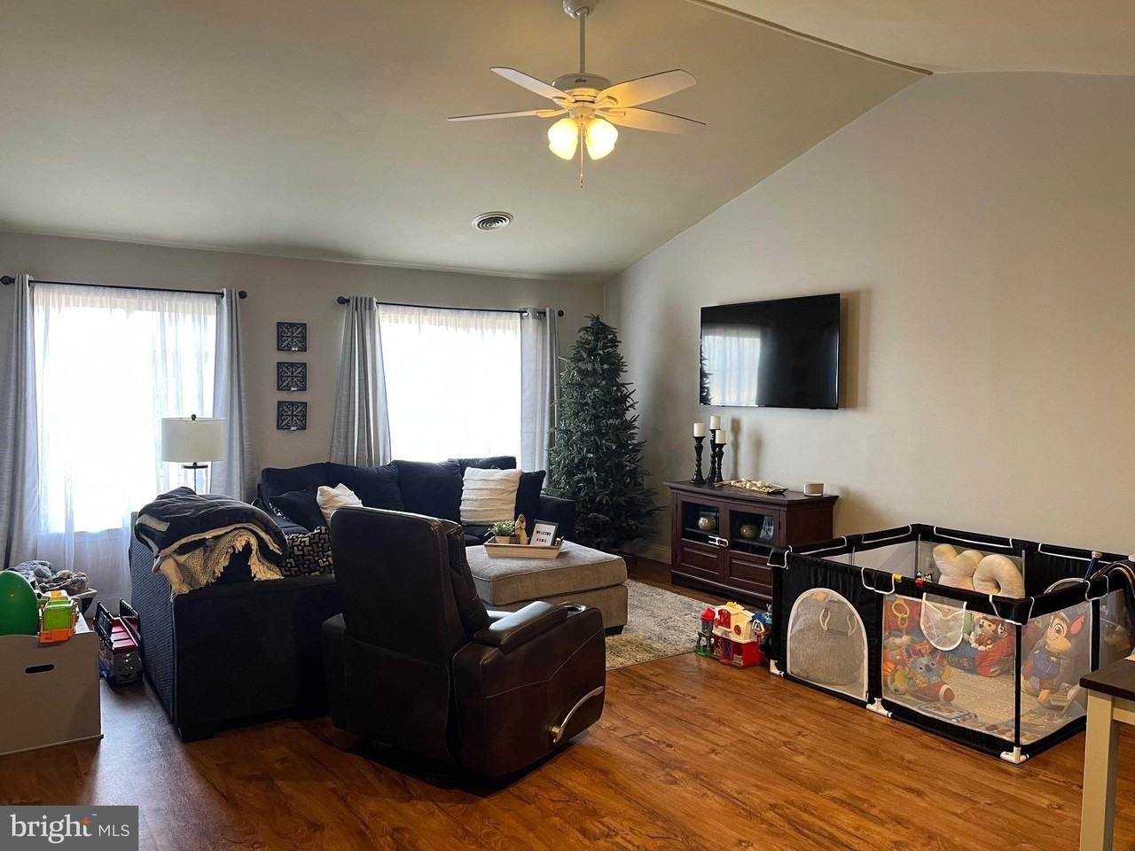 711 Wexford Way - Photo 6 of 25