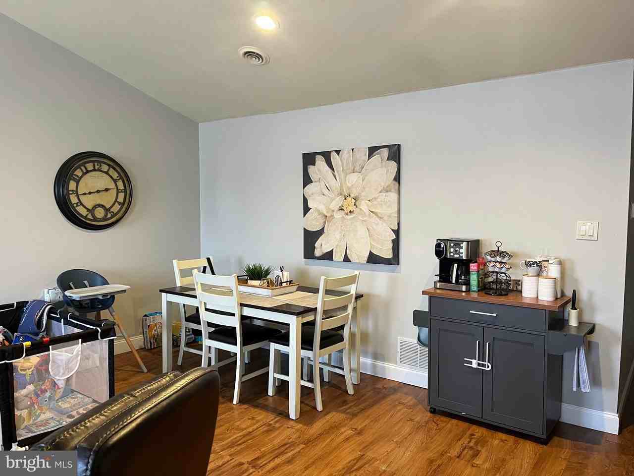 711 Wexford Way - Photo 7 of 25