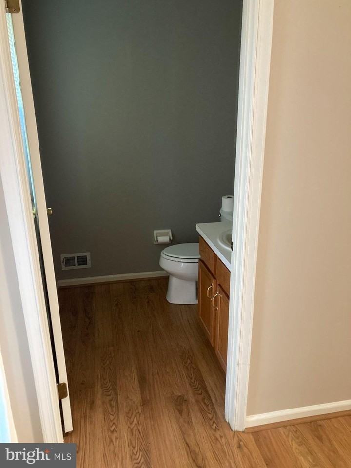 2623 Virginia Ln - Photo 7 of 9