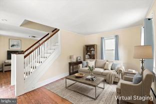 943 Fairview Ave - Photo 1 of 1