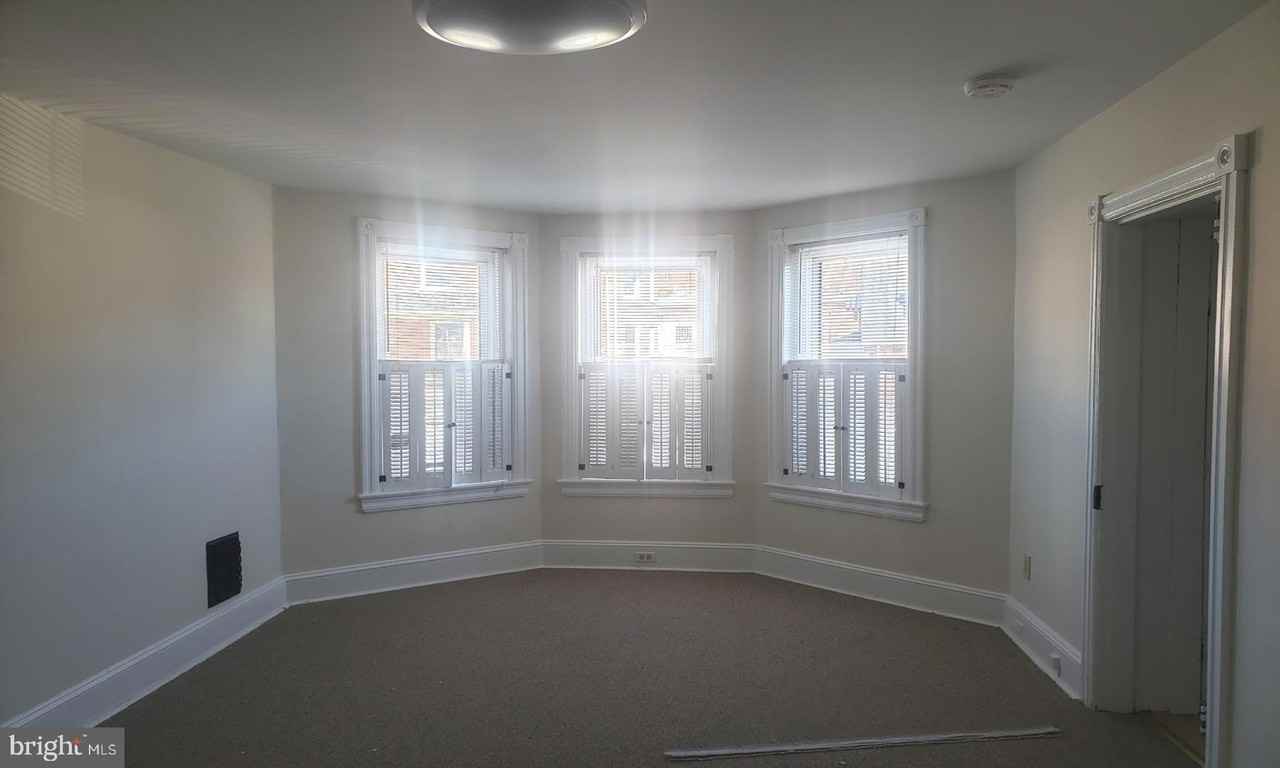 101 Hope Ave - Photo 5 of 9