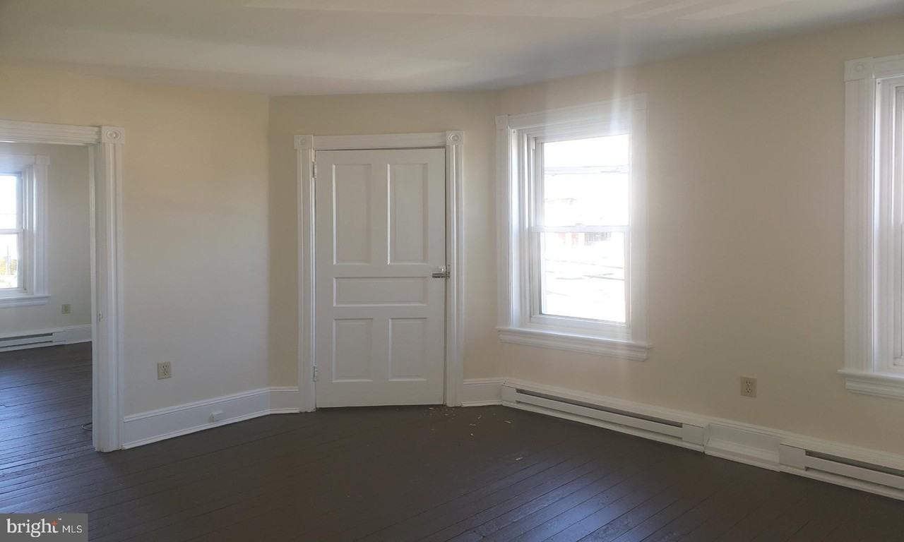 101 Hope Ave - Photo 6 of 9