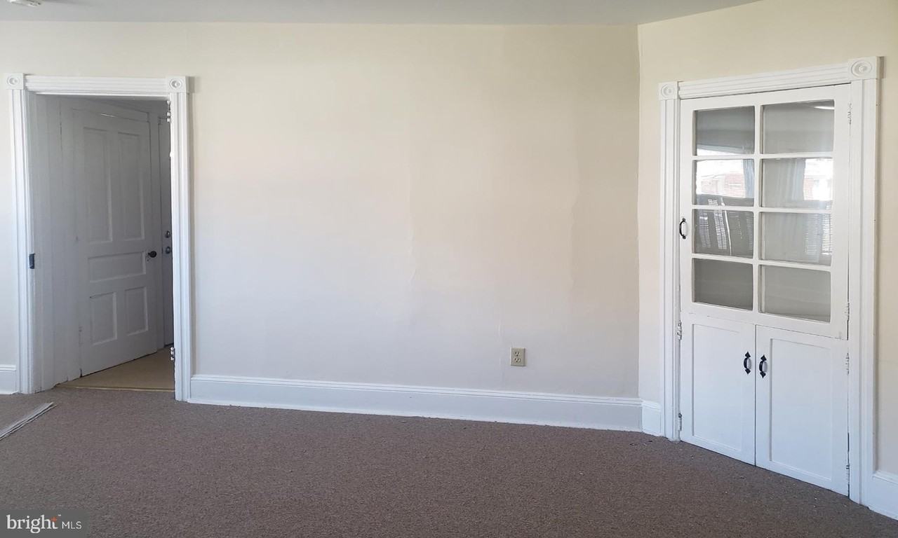 101 Hope Ave - Photo 7 of 9