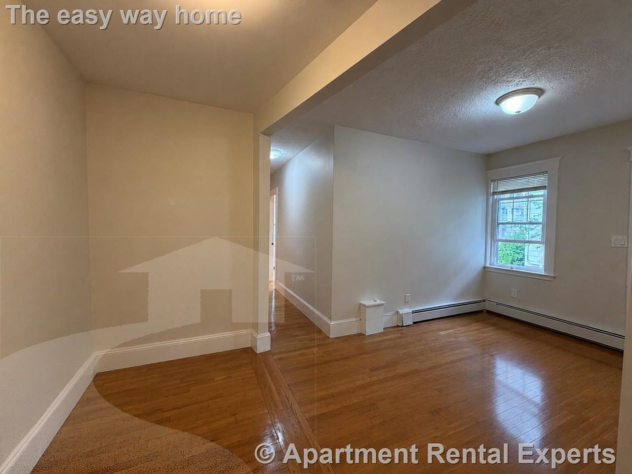 23 Lowell St #1 - Photo 4 of 12