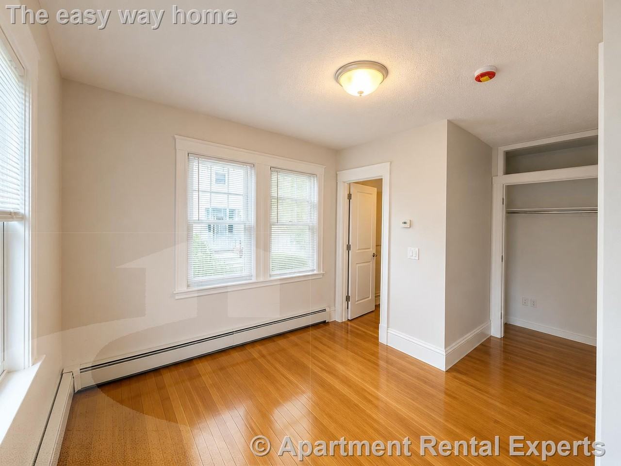 23 Lowell St #1 - Photo 5 of 12