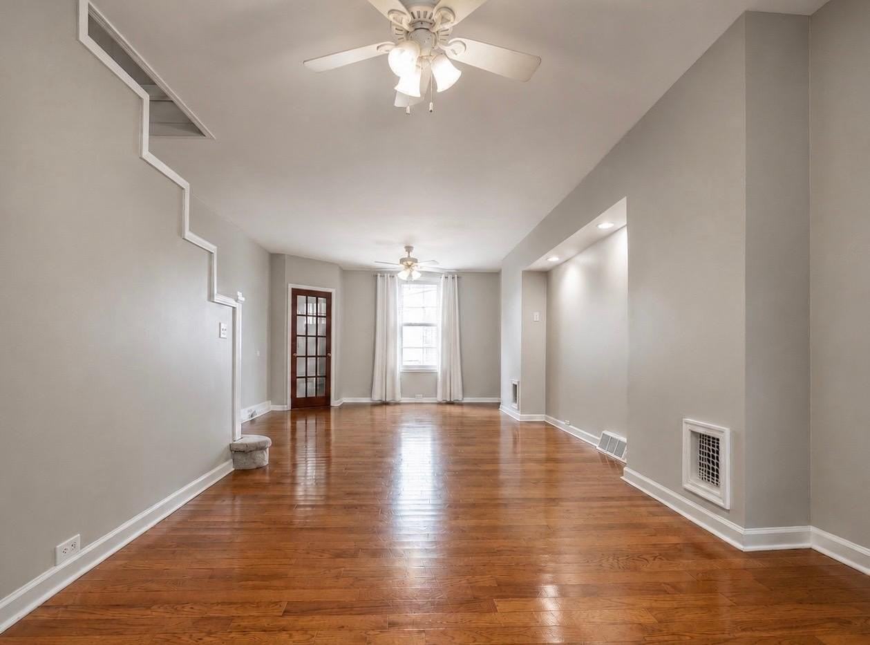 2643 Emerald St - Photo 5 of 21