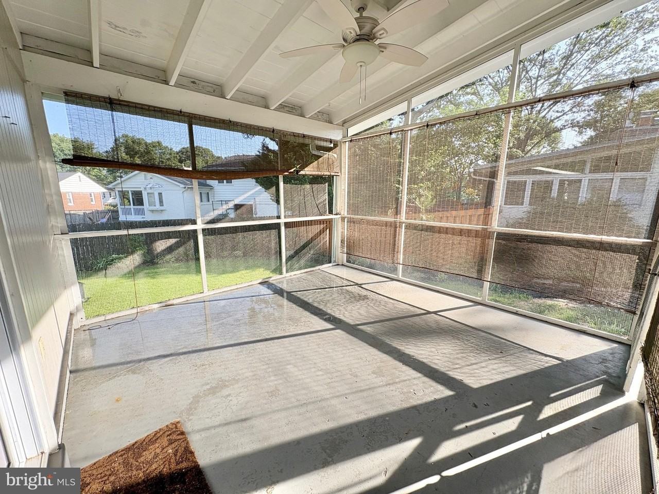 5628 Fillmore Ave - Photo 6 of 41