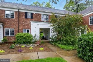 1006 Valley Dr - Photo 1 of 1