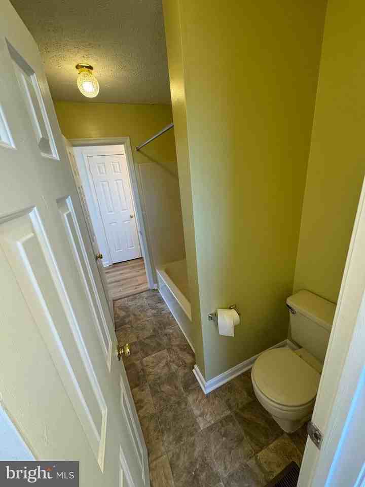 612 Bridlewood Dr - Photo 6 of 24