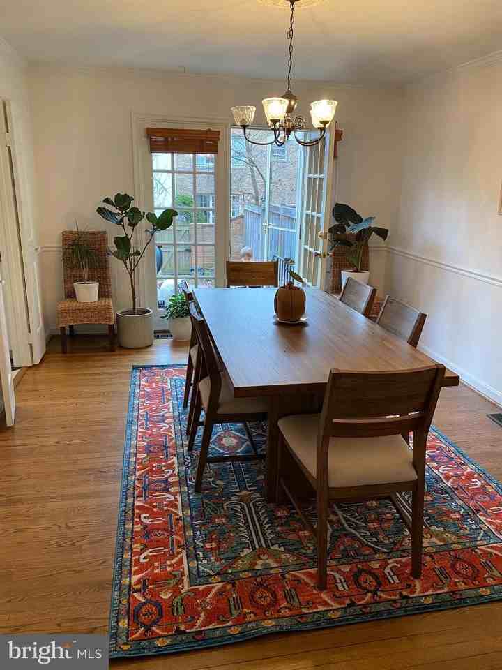 9209 Bailey Ln - Photo 2 of 17