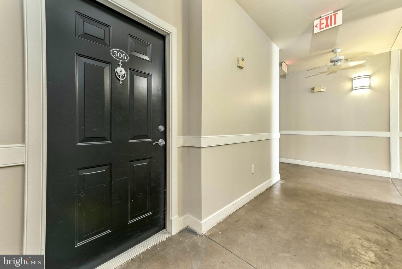 12909 Centre Park Cir #306 - Photo 2 of 27