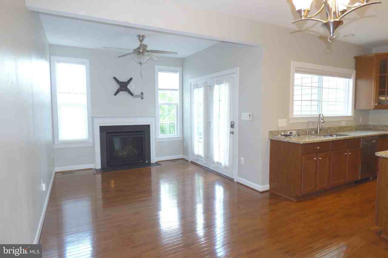 1604 Kinnaird Ter Ne - Photo 6 of 38