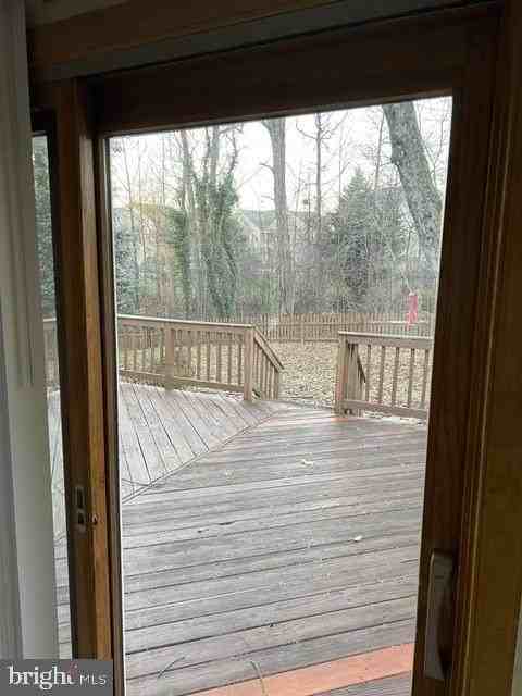 16124 Indus Dr - Photo 7 of 20