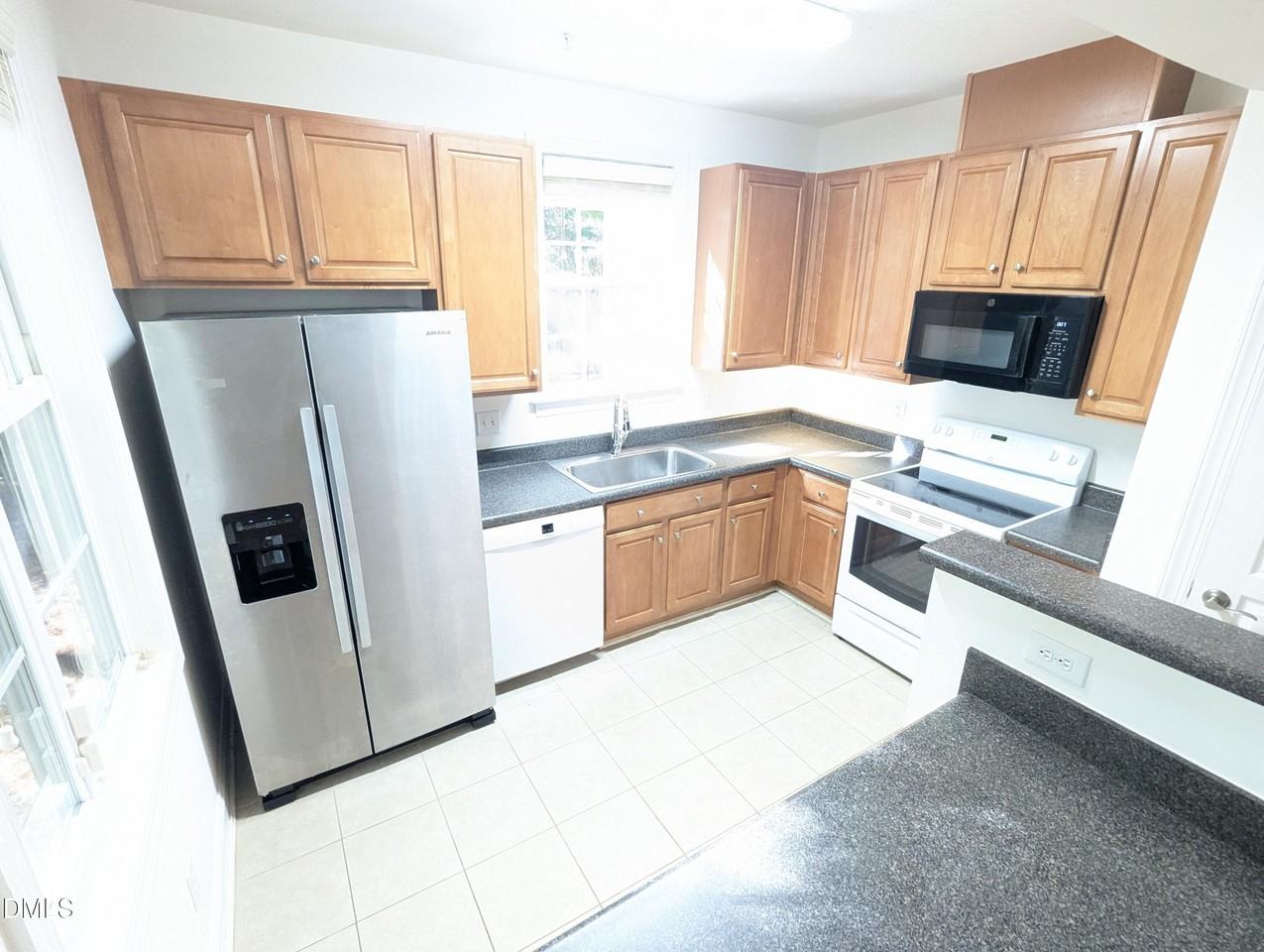 1114 Arborgate Cir - Photo 7 of 18