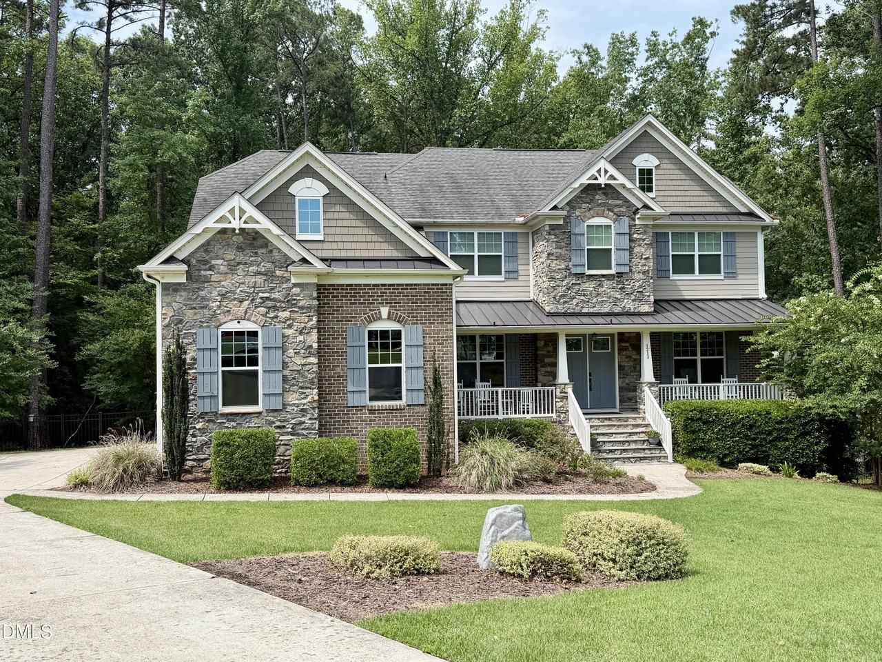 1213 Fall Line Ct - Photo 3 of 50