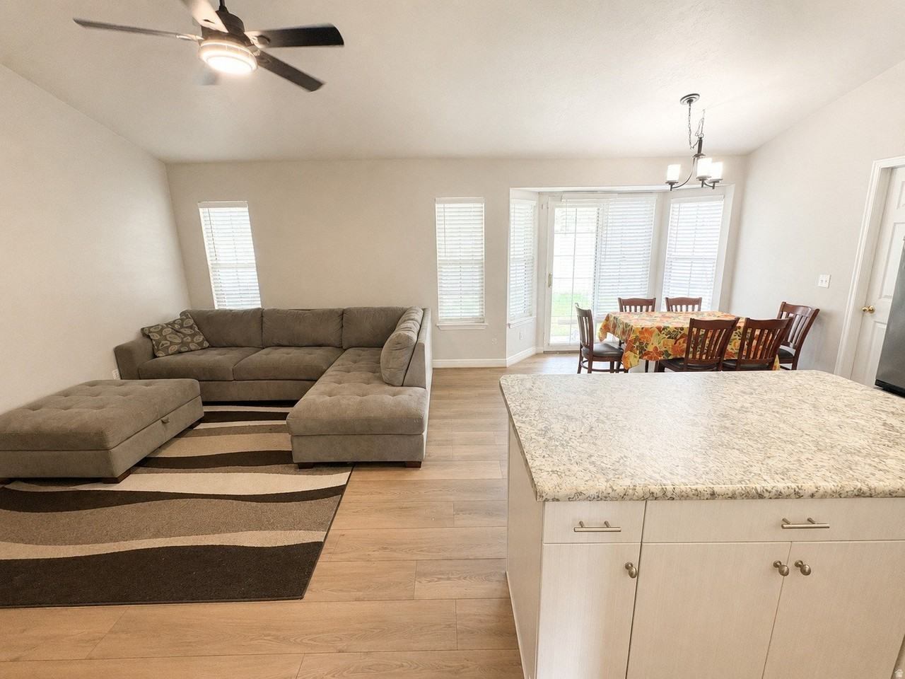 4955 W THRUSH Dr - Photo 3 of 12