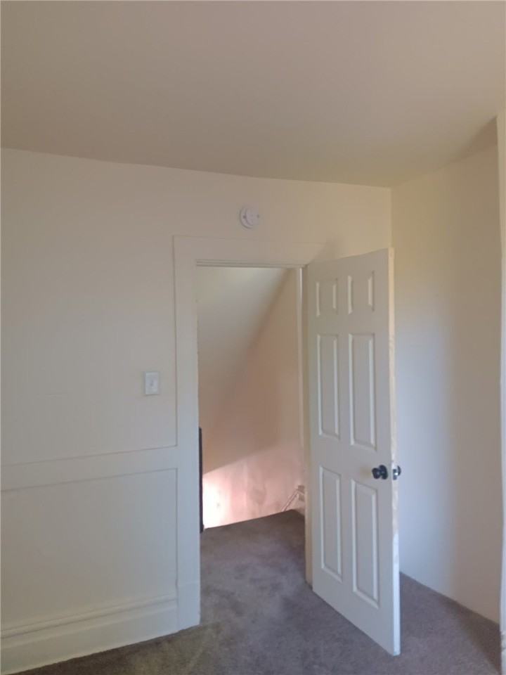 7236 Mount Vernon St - Photo 6 of 13