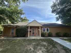 3101 E Covenanter Dr - Photo 1 of 1
