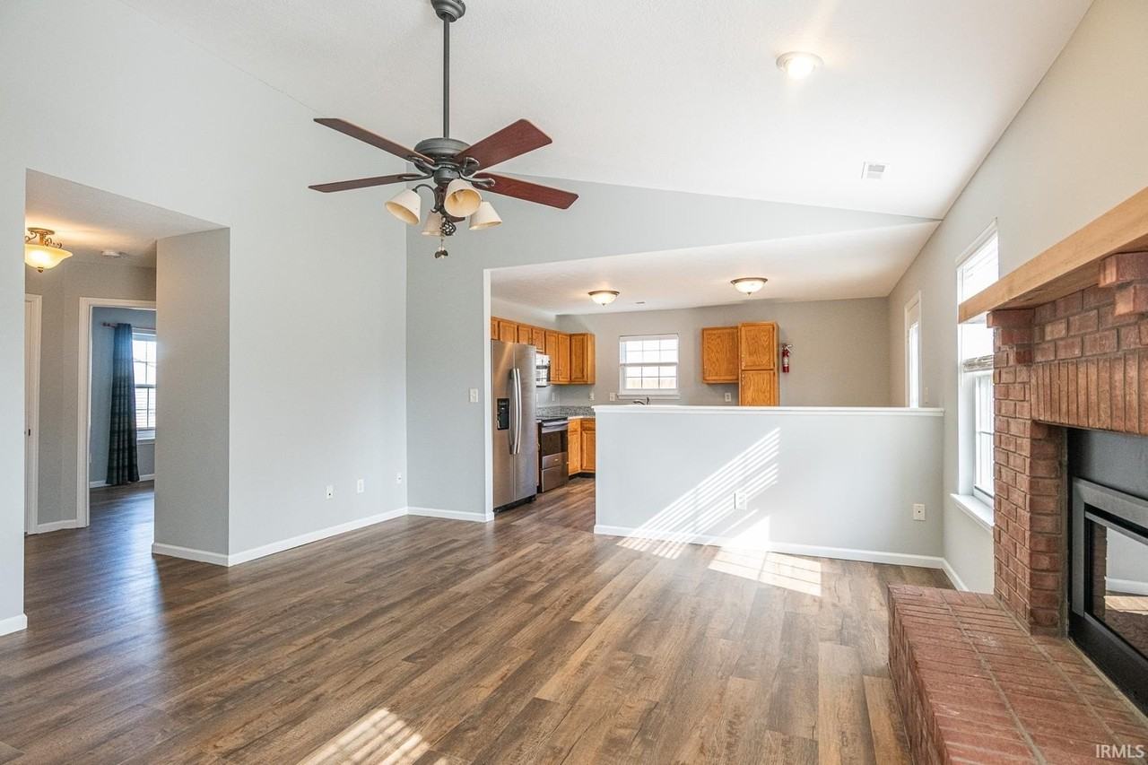 635 S Fieldstone Blvd - Photo 6 of 33