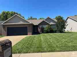 featured image of 10686 Fall Creek Dr